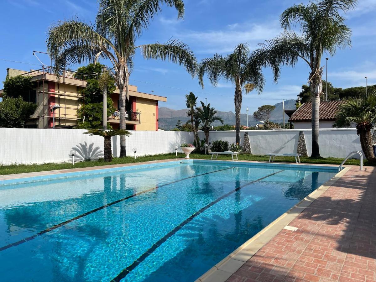Casa Vacanze Villa Grace Villagrazia Di Carini Εξωτερικό φωτογραφία