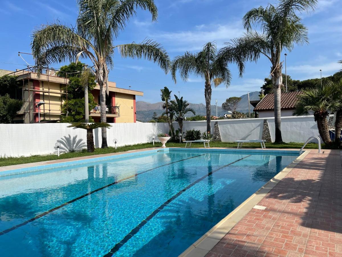 Casa Vacanze Villa Grace Villagrazia Di Carini Εξωτερικό φωτογραφία