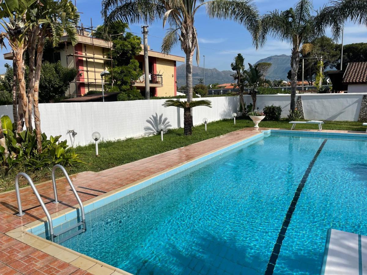 Casa Vacanze Villa Grace Villagrazia Di Carini Εξωτερικό φωτογραφία