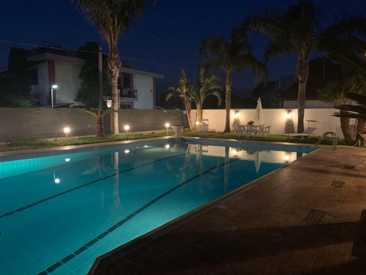 Casa Vacanze Villa Grace Villagrazia Di Carini Εξωτερικό φωτογραφία
